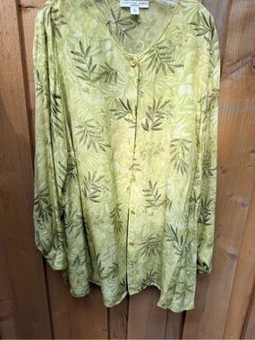 VTG Josephine Chaus 100% Silk Light Green Botanical Button-Front Tunic Blouse
